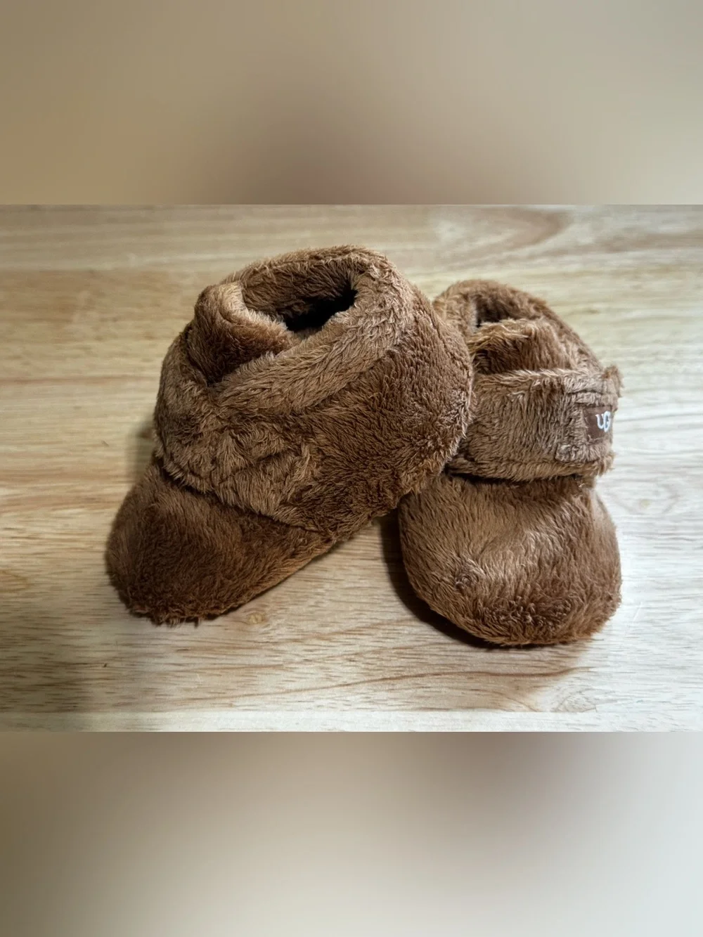 UGG Bixbee Baby Booties Chestnut Brown Size 2/3 6-12M Plush Crib Shoes